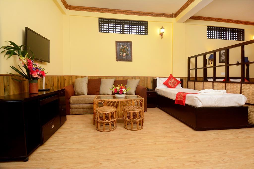 Dream Nepal Hotel And Apartment Kathmandu Exterior foto