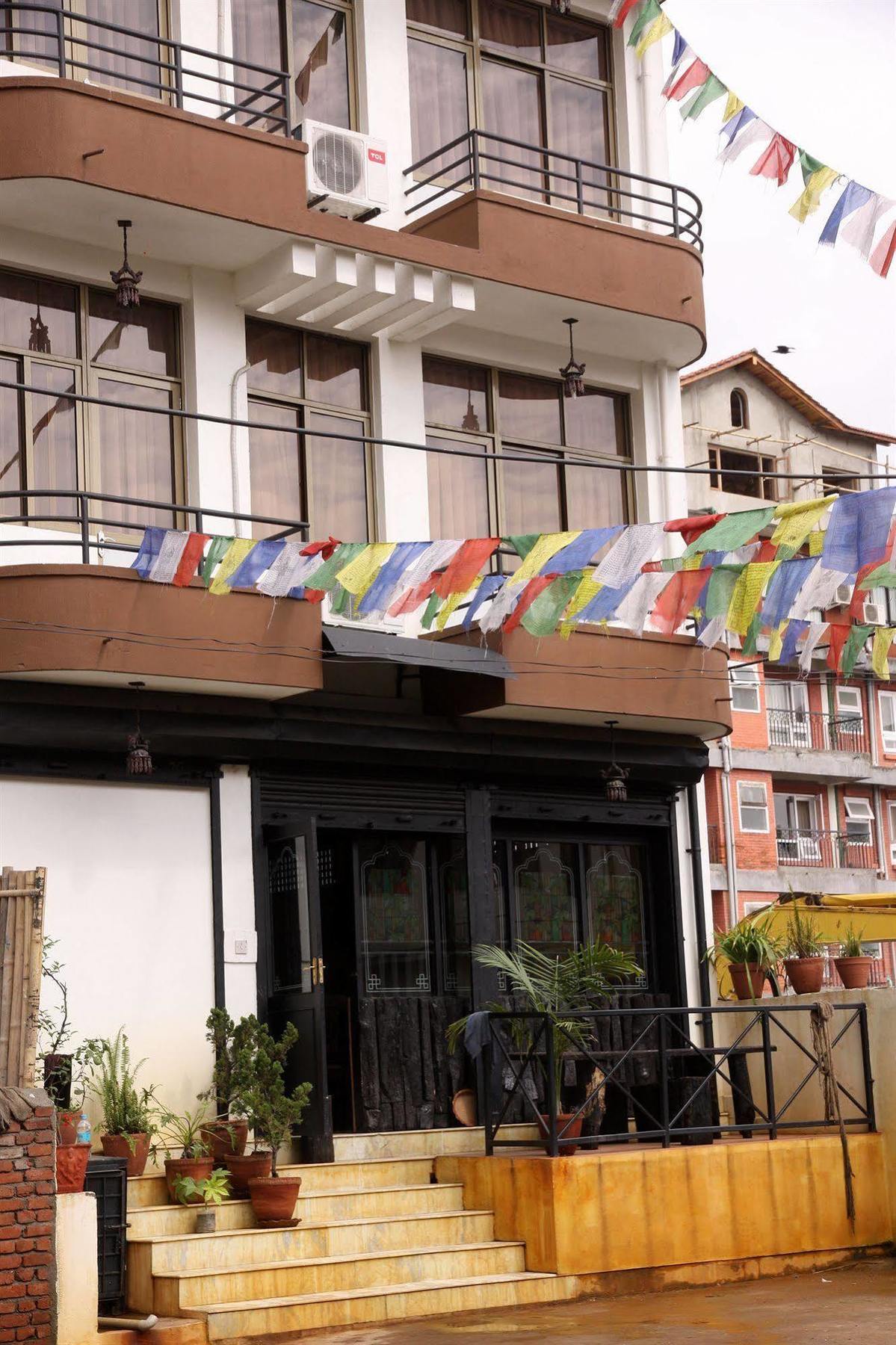 Dream Nepal Hotel And Apartment Kathmandu Exterior foto