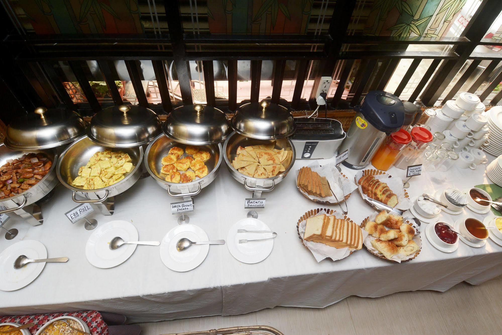 Dream Nepal Hotel And Apartment Kathmandu Exterior foto